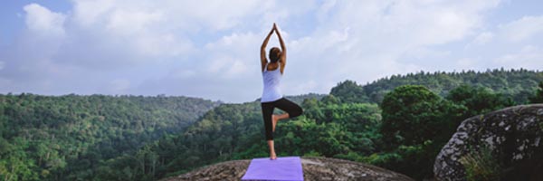 Yoga image service